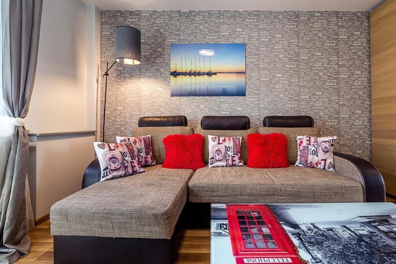 Panska 3 - Apartment With Balcony By Noclegi Renters Varsavia Esterno foto