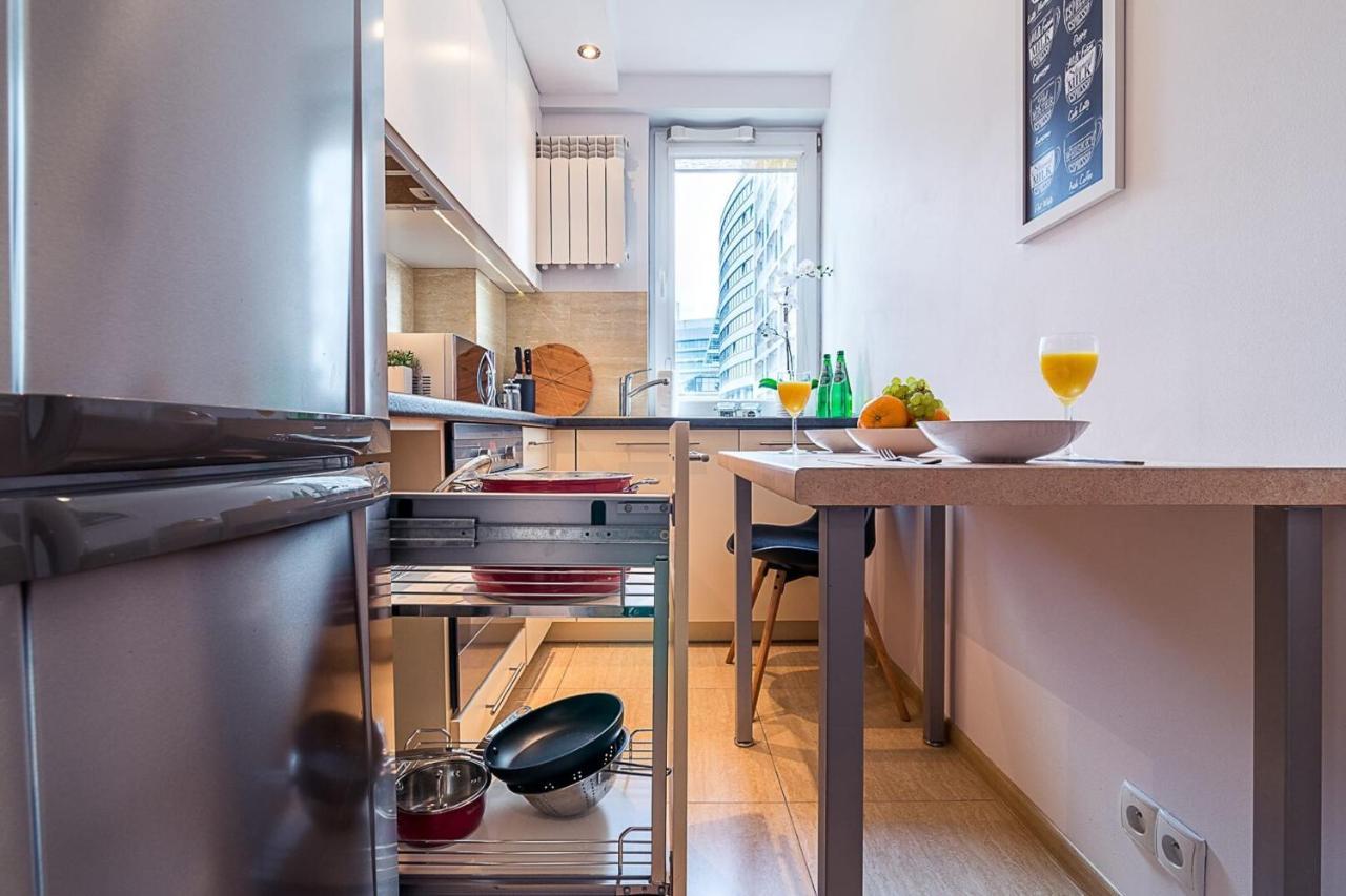 Panska 3 - Apartment With Balcony By Noclegi Renters Varsavia Esterno foto