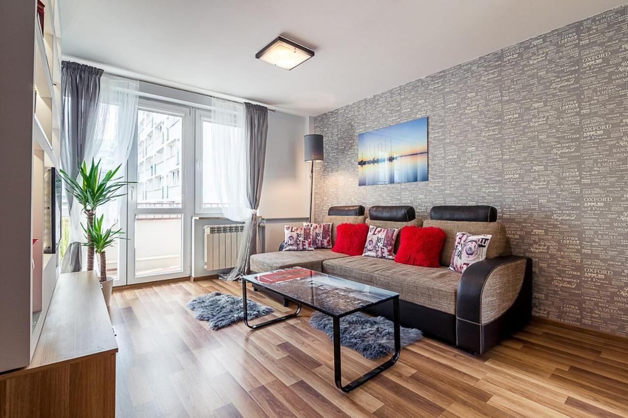 Panska 3 - Apartment With Balcony By Noclegi Renters Varsavia Esterno foto